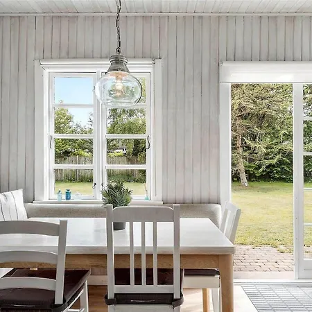 1143-n-liseleje-anna-bergenholzvej-5 *